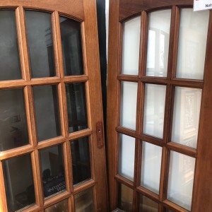 2 doors with glass e